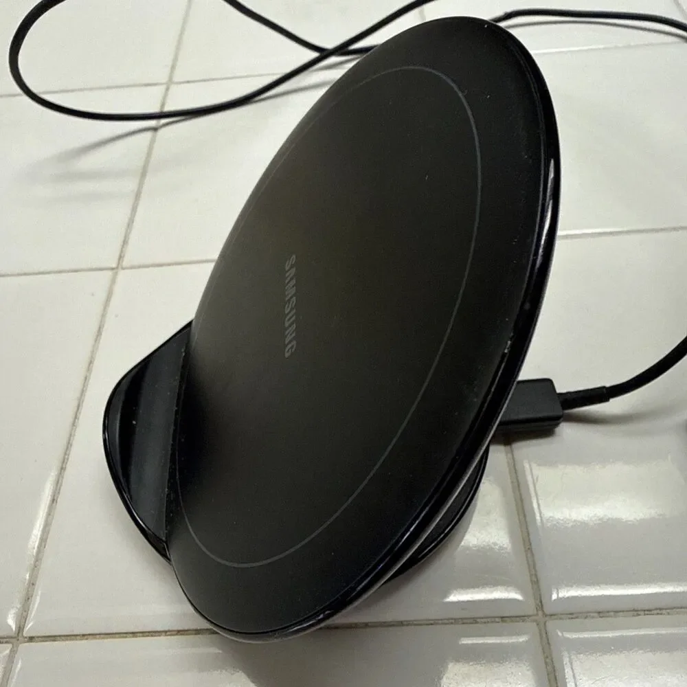 Samsung EP-N5105 Qi Wireless Charger Stand, Black Desktop Charging Pad